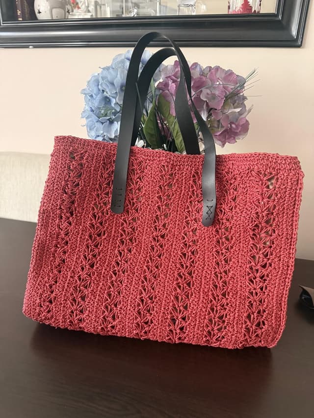 Coral Shell-Stitch Tote