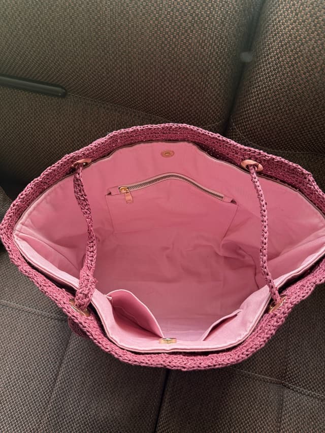 Plum Granny-Square Tote — 4 / 4